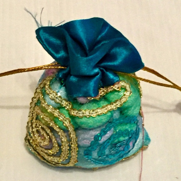 Favor Bags - Picture 3 of 3